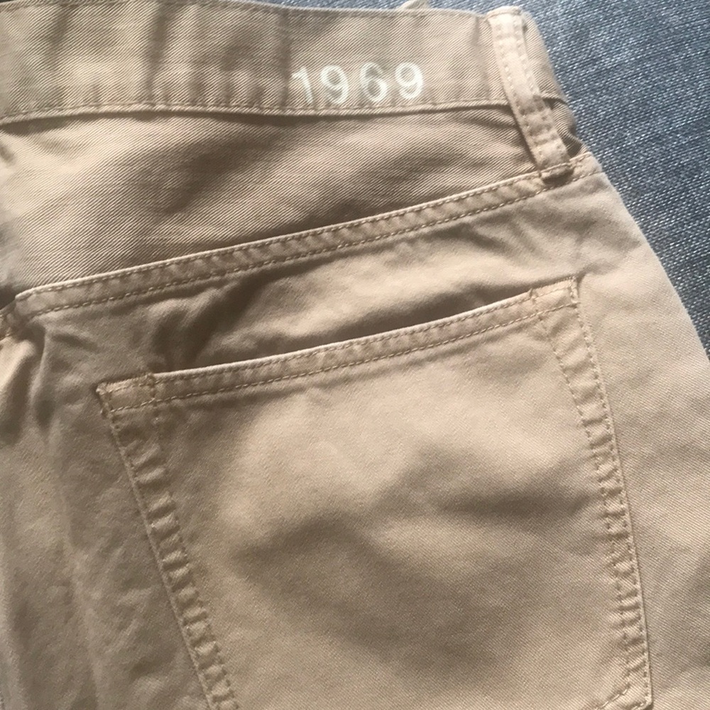 34/32 Gap Standard Jeans 👖 Never used.